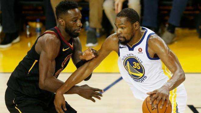 时几乎不受 时几乎不受