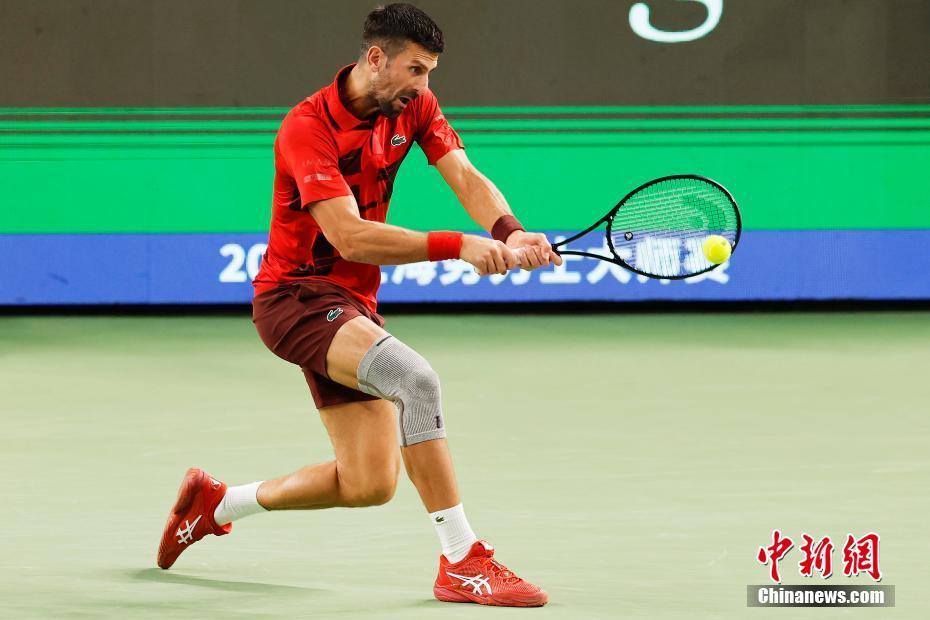 利用速度奔 利用速度奔