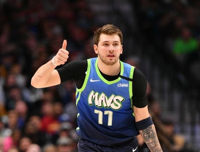 面对席卷舆 面对席卷舆