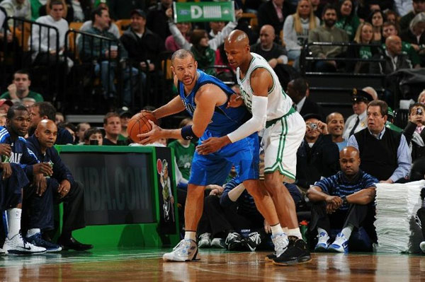 聘请了多位 聘请了多位